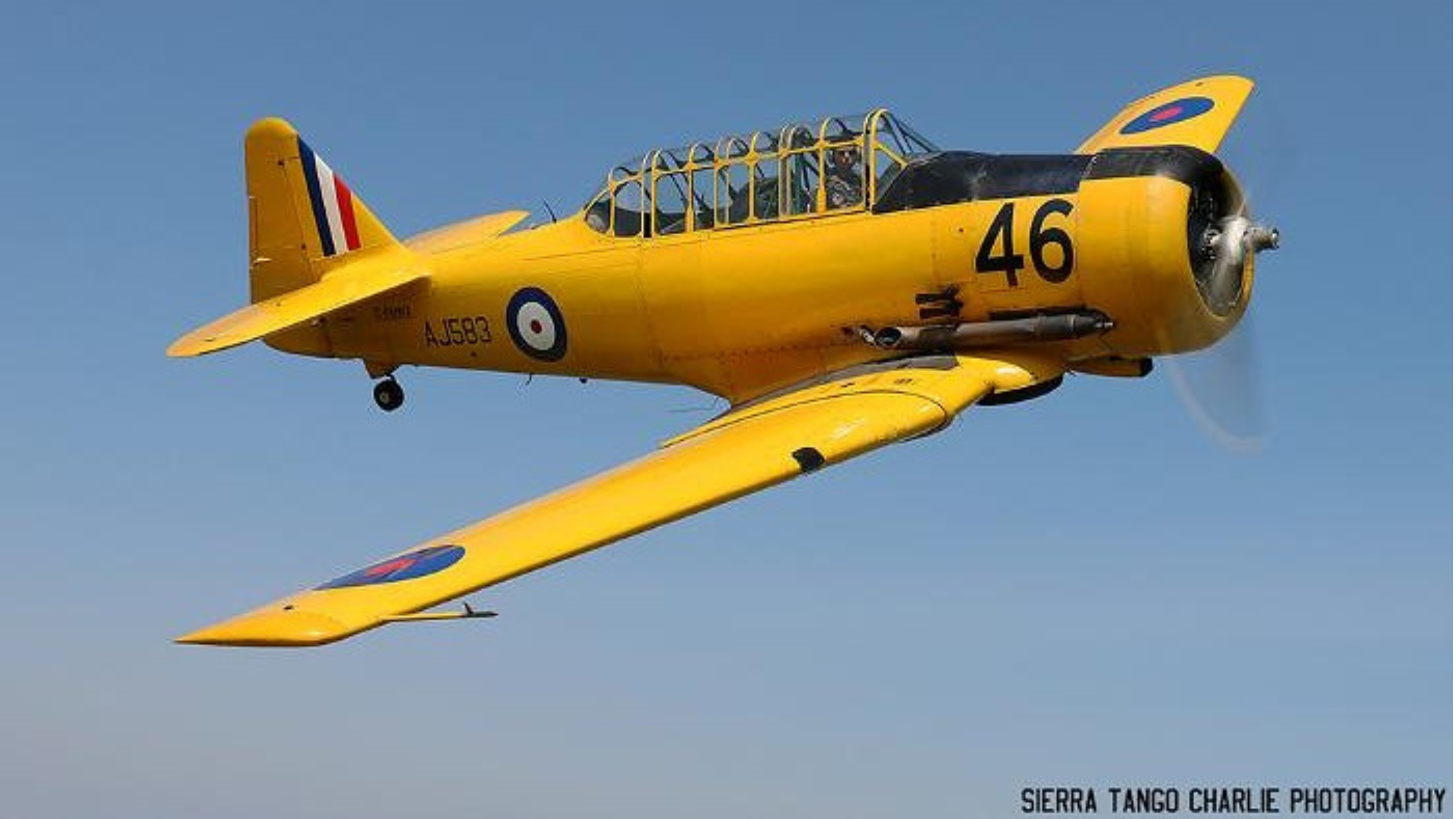 Harvard Mk II AJ583 C-FHWX from Canadian Harvard Aircraft Association (CHAA)